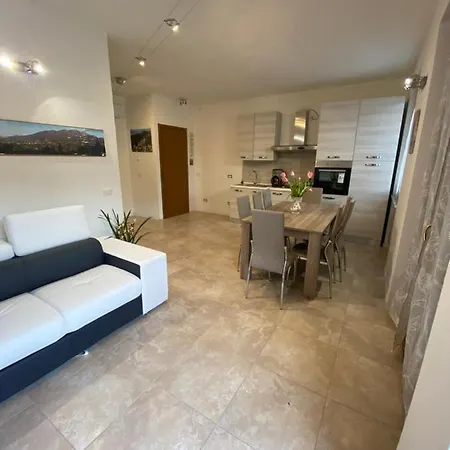 Famiglia Al Casa 度假居 Reno Di Leggiuno